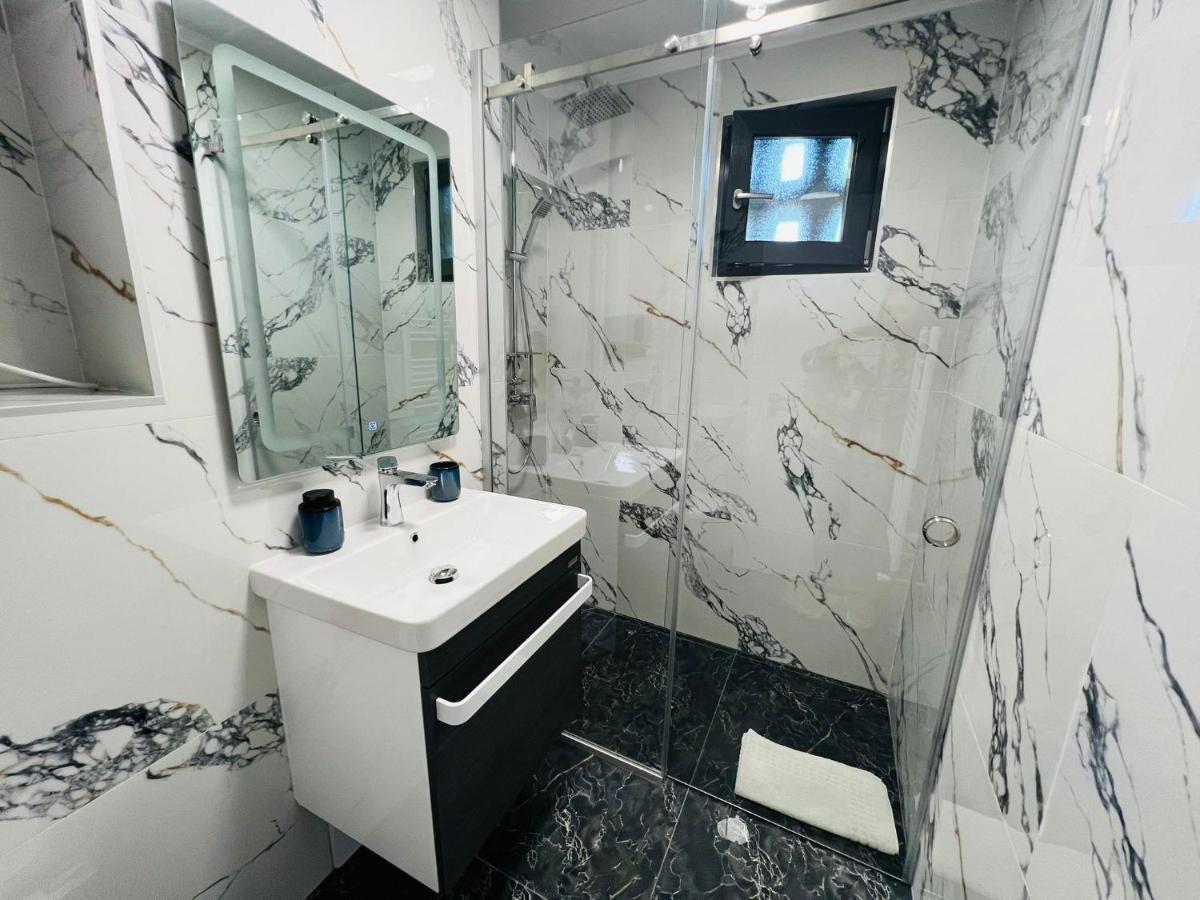 Apart Central Apartment *